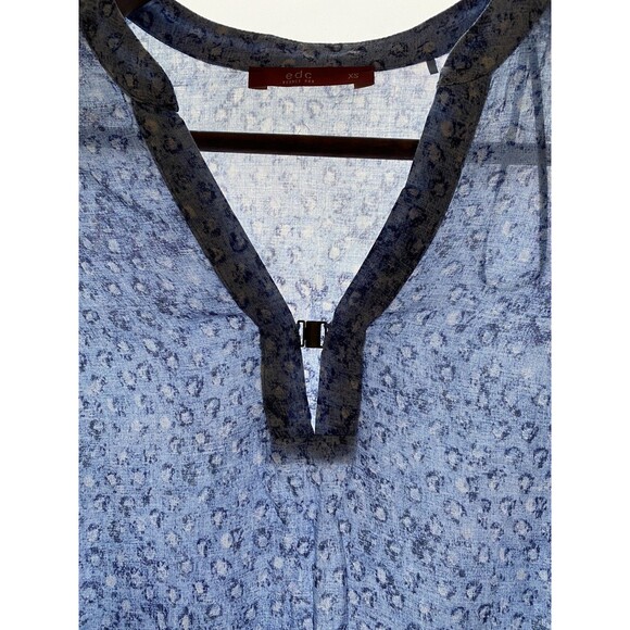 EDC since 98 Womens XS Long Sleeve Blue V Neck Lightweight Tops Shirt - Picture 9 of 9